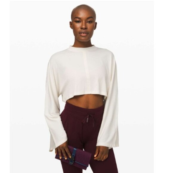 Lululemon Test of Time Travel Wallet, Purple & Navy | One Size - Picture 2 of 10